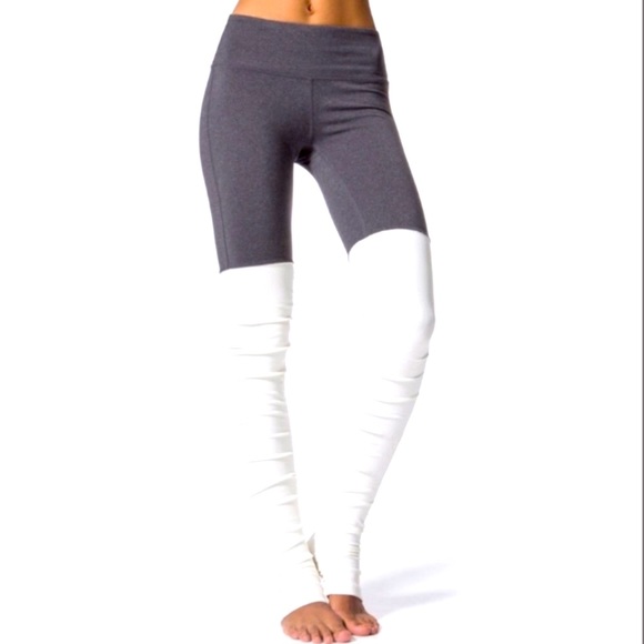 Alo Yoga Goddess Leggings M - Picture 1 of 7